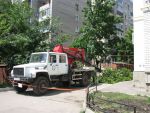 20130627-001-Машина ОАО Саратовгаз с бригадой рабочих прибыла на место происшествия
